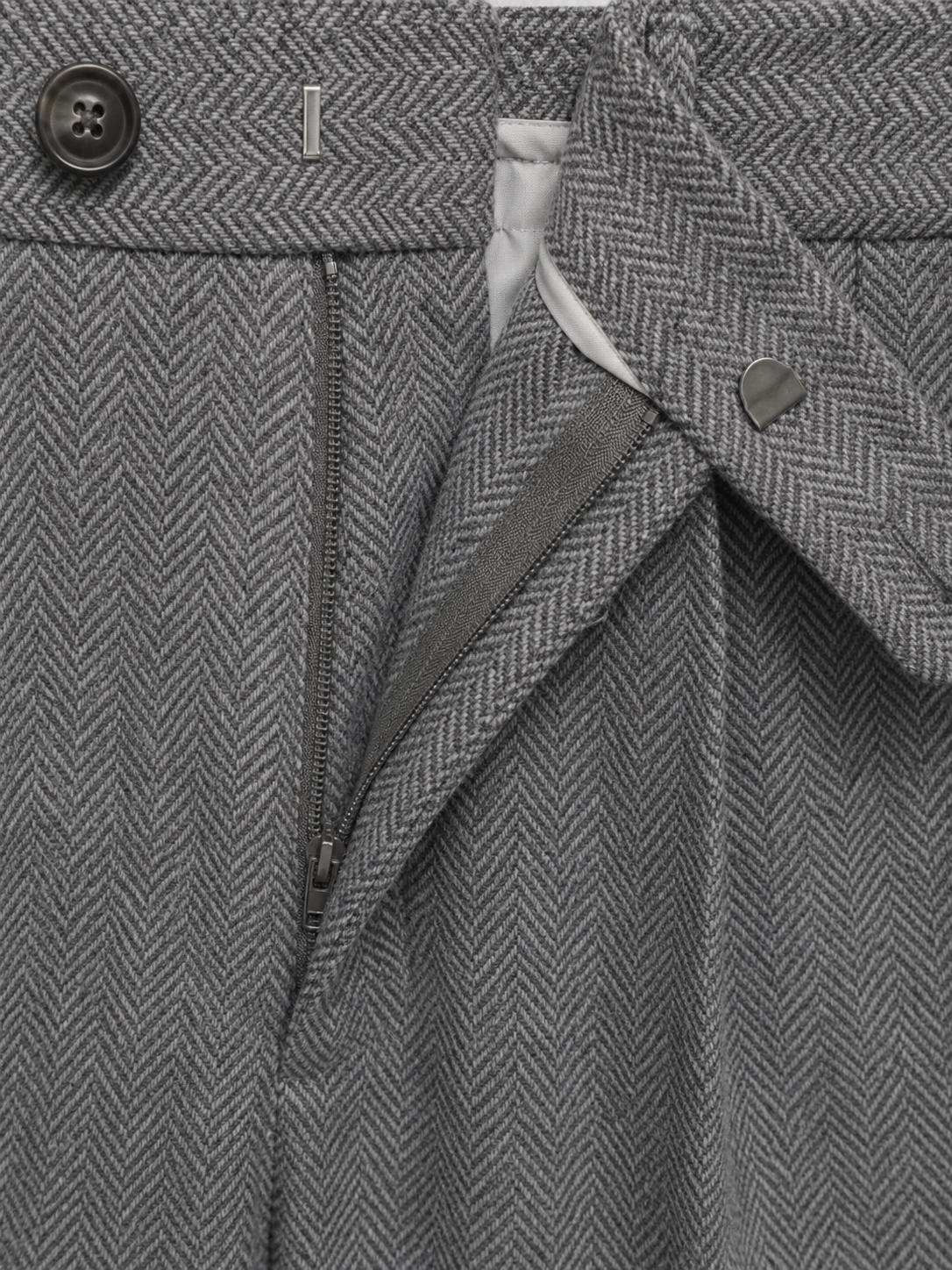 Pants in Grey