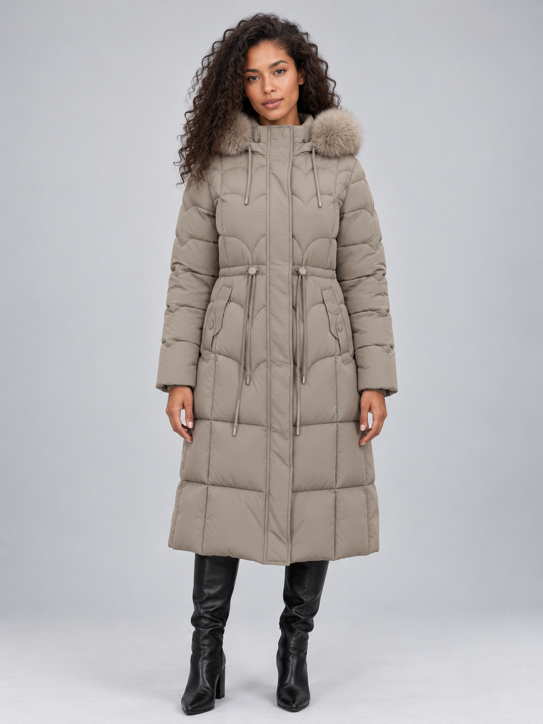 Puffer Jacket in Khaki