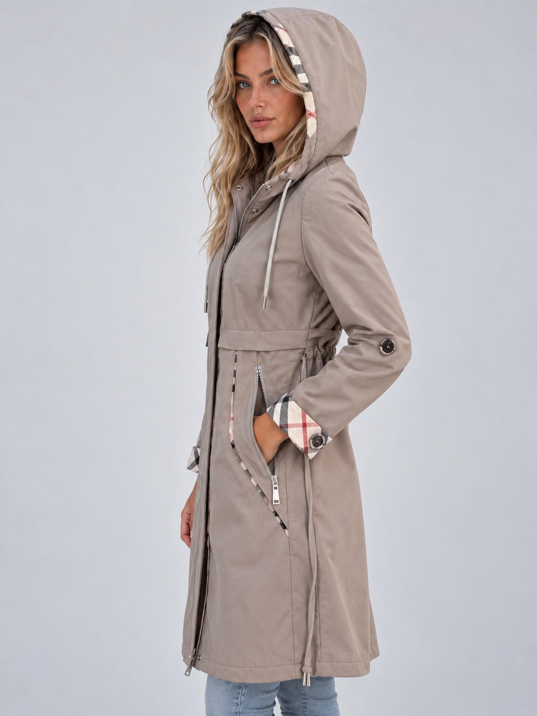 Coat in Khaki