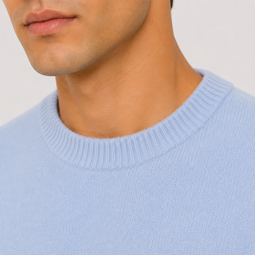 Sweater in Light Blue