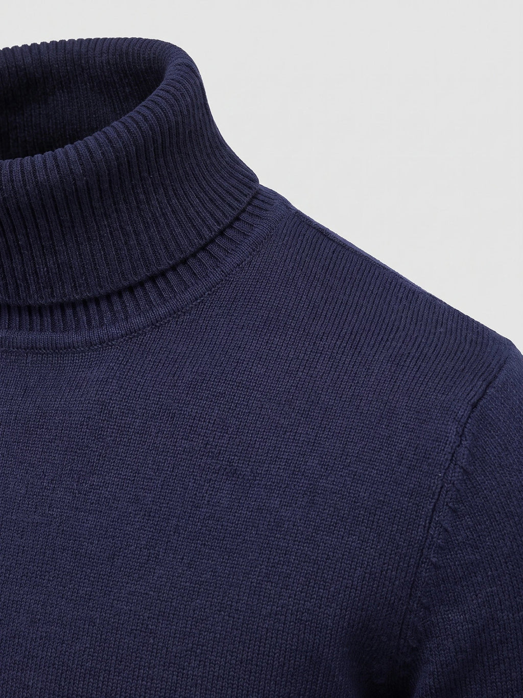 Men's Turtleneck Sweater in Navy