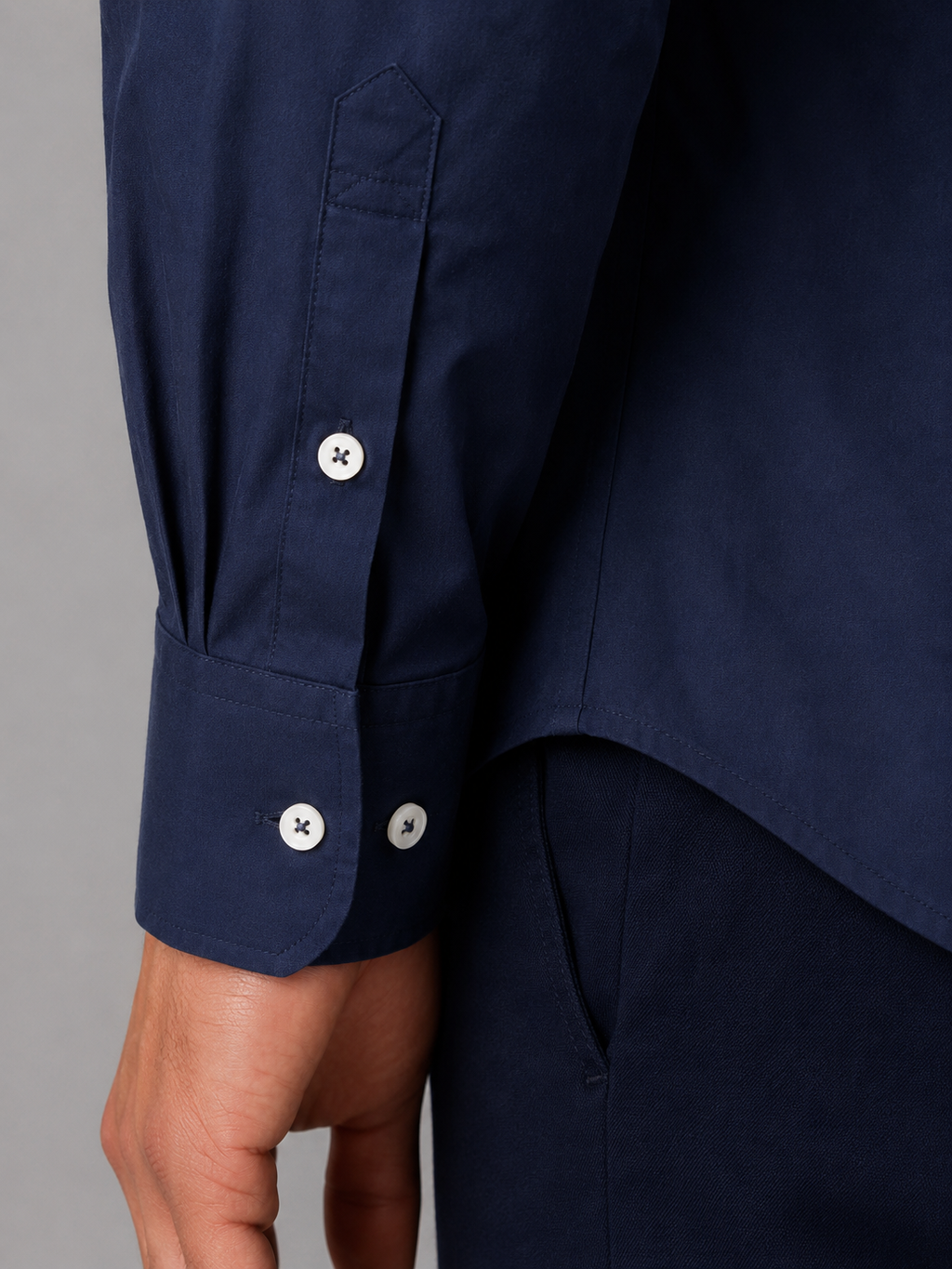 Shirt in Navy