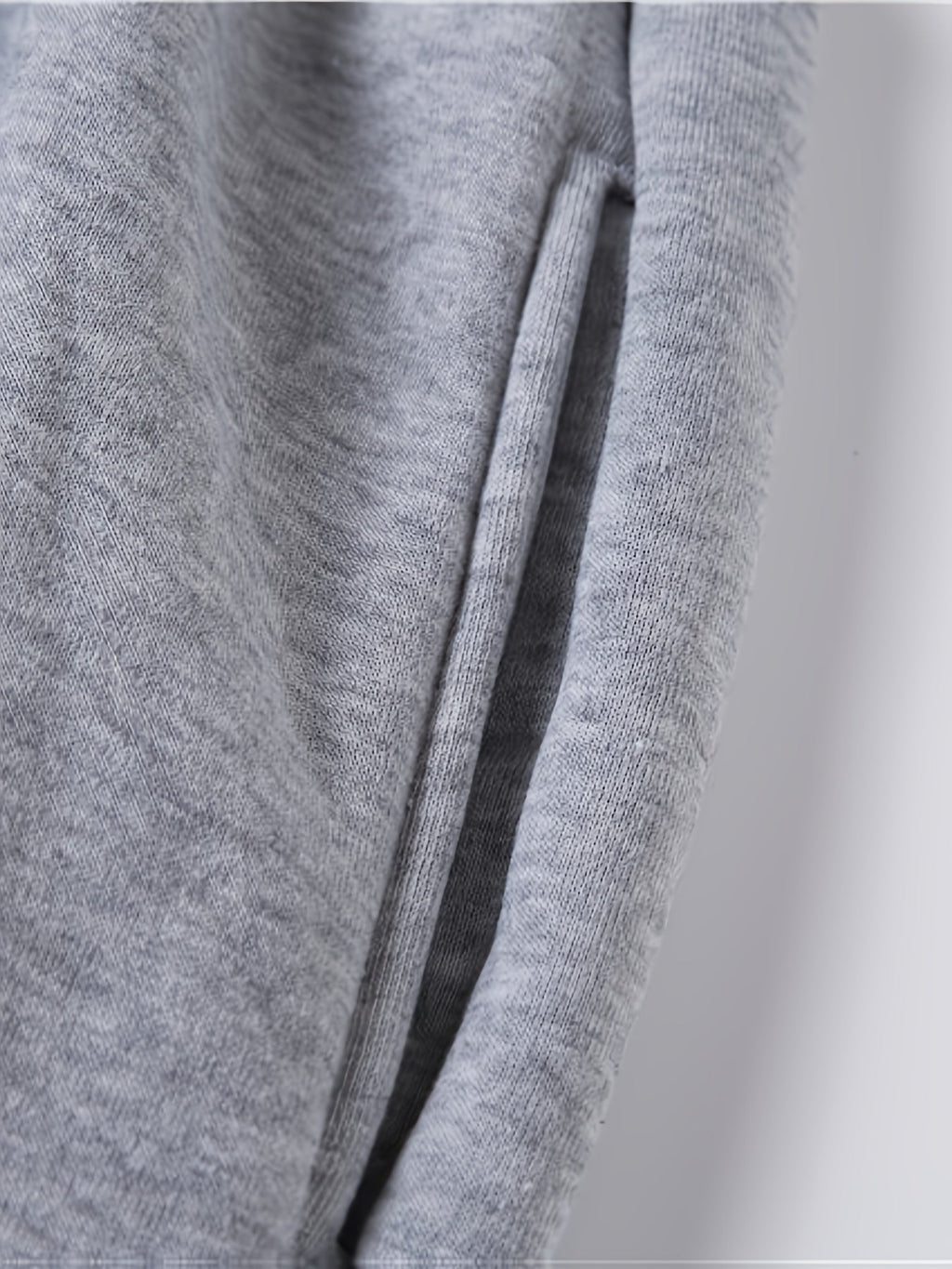Pants in Dark Grey