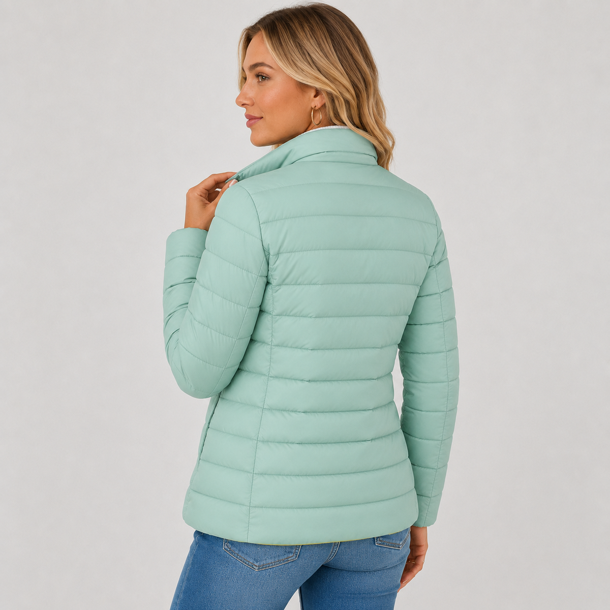 Puffer Jacket in Peacock Blue