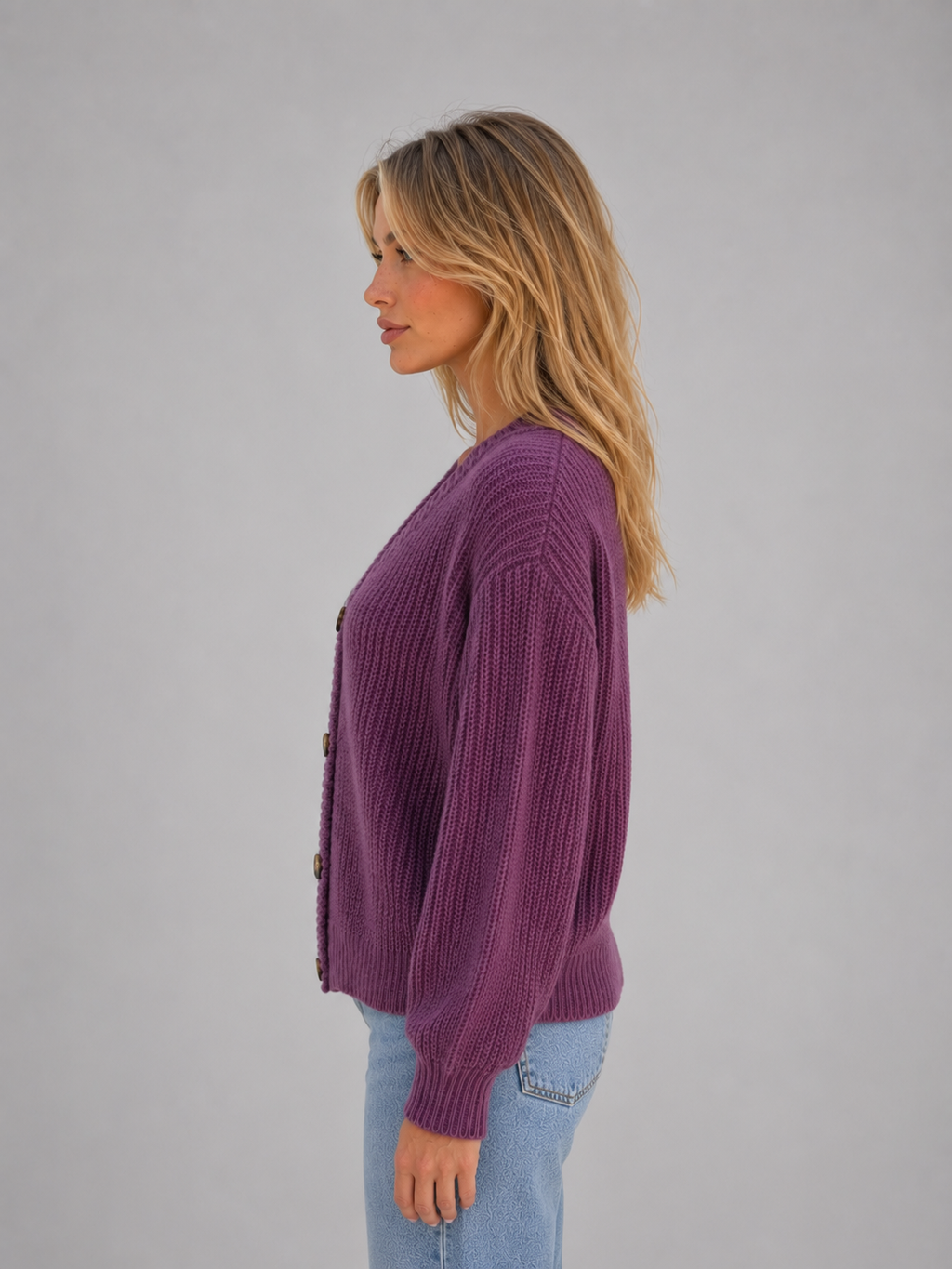 Cardigan in Purple