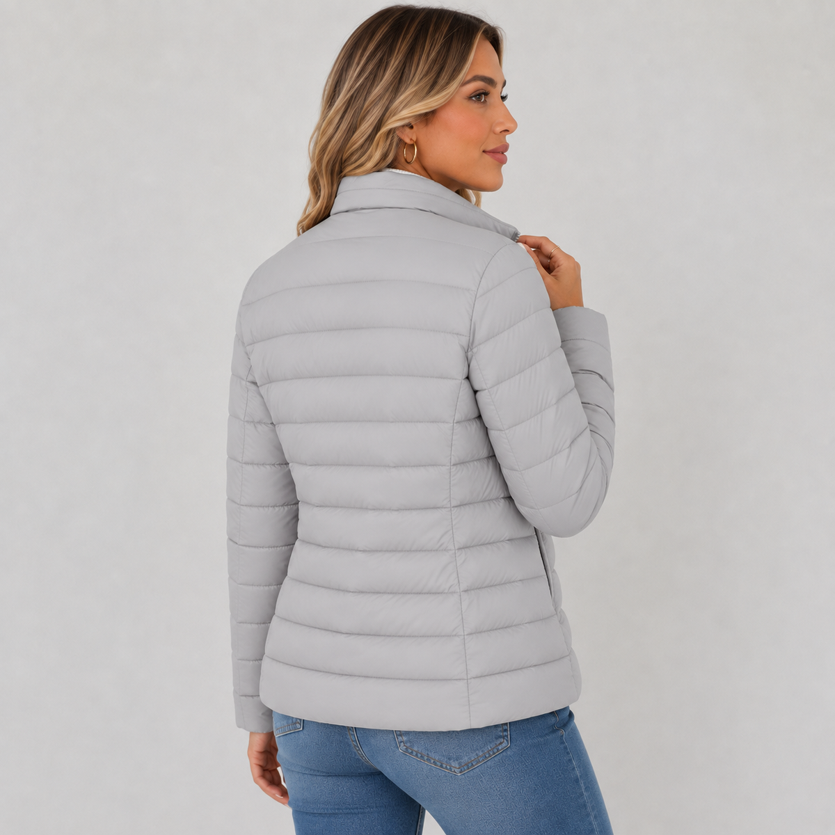 Puffer Jacket in Silvery Grey