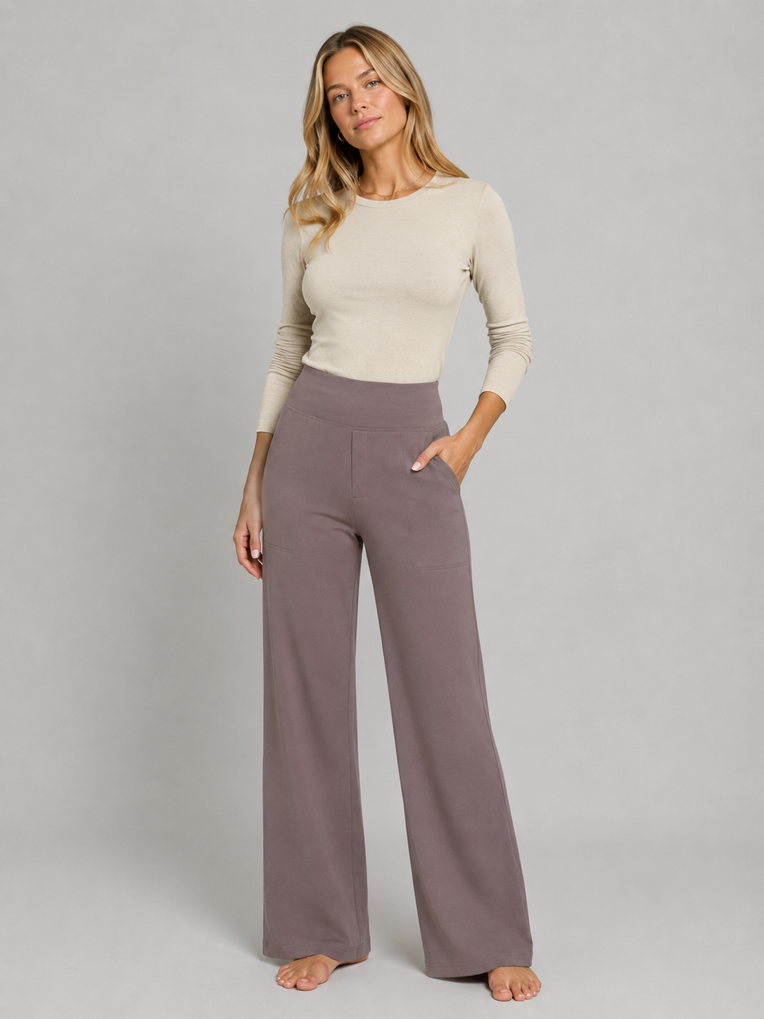 Women's Chinos in Taupe