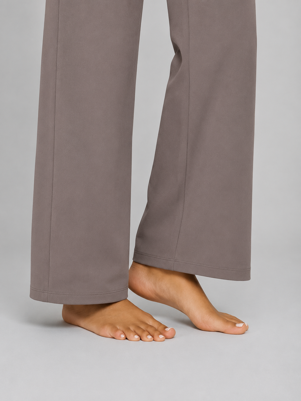 Women's Chinos in Taupe