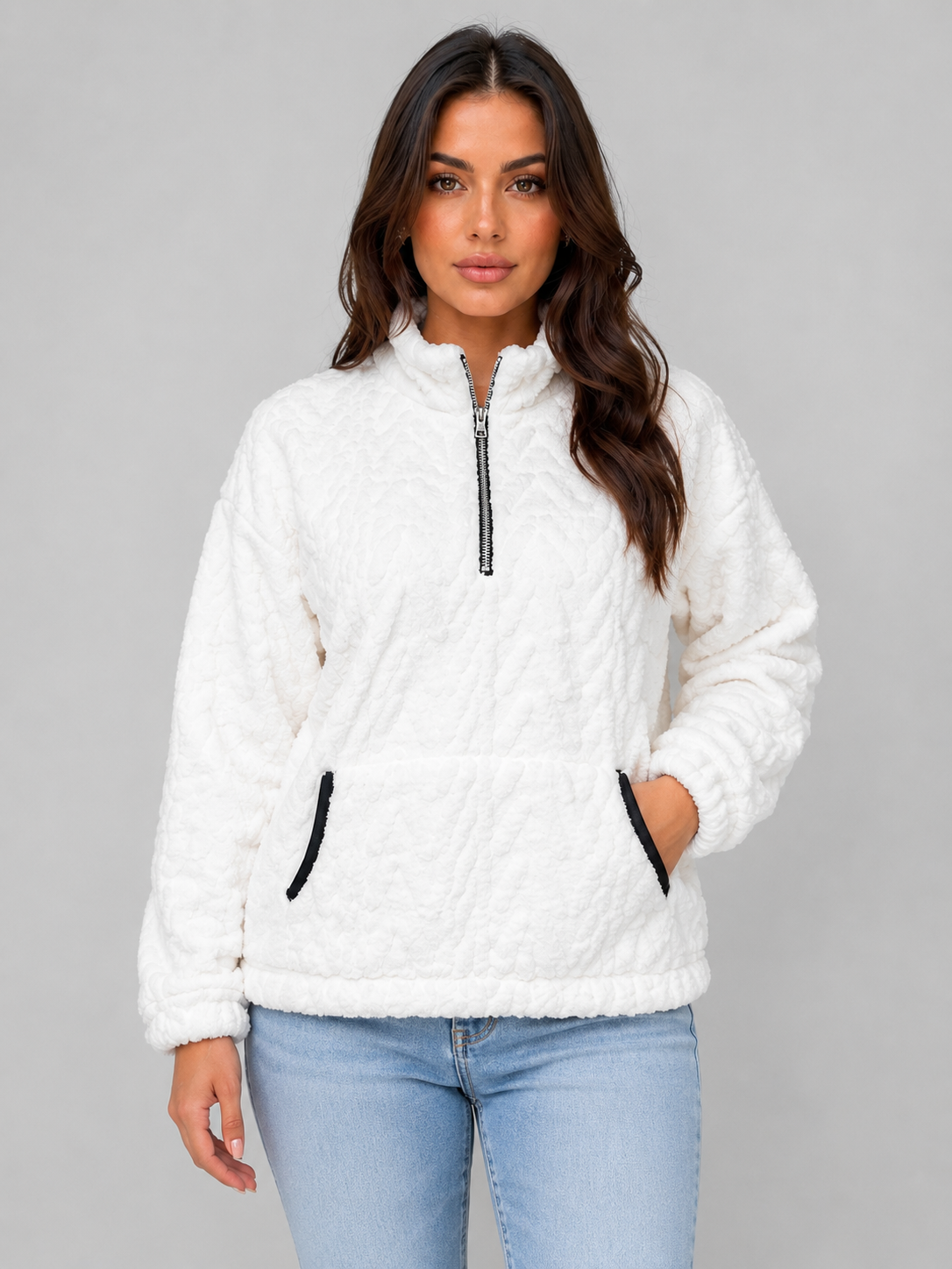 Sweatshirt in White
