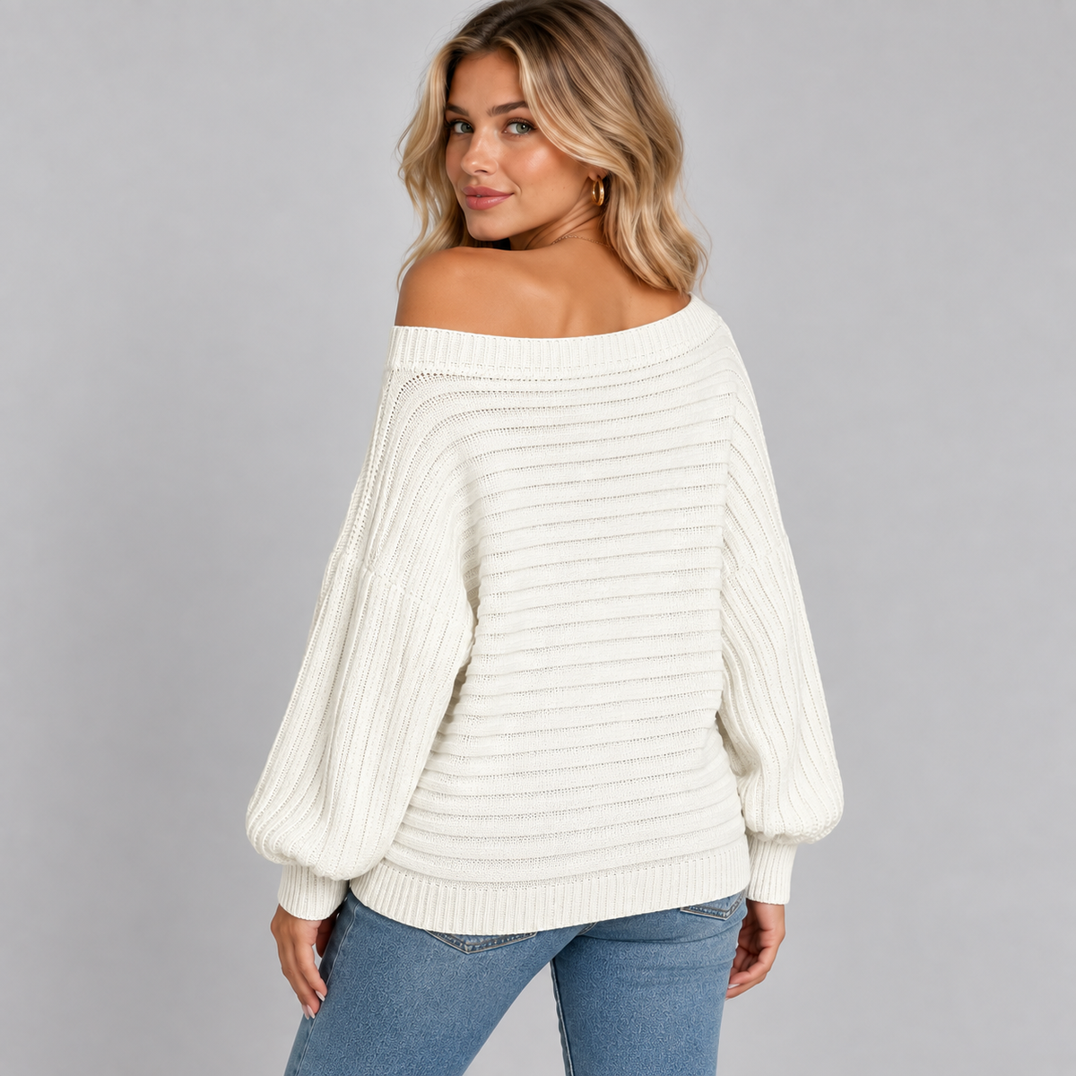 Sweater in White