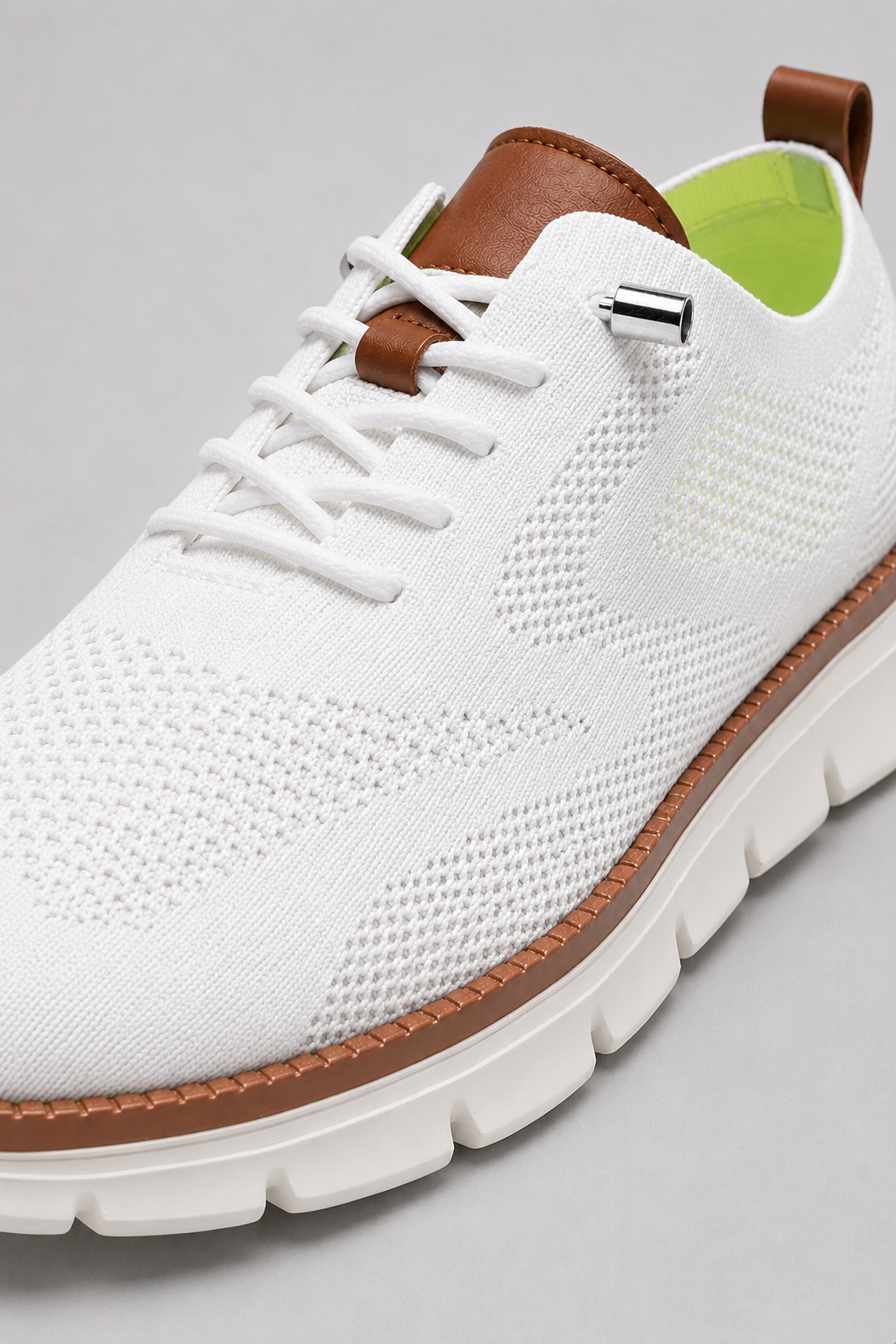 Men'S Casual Sneakers in White