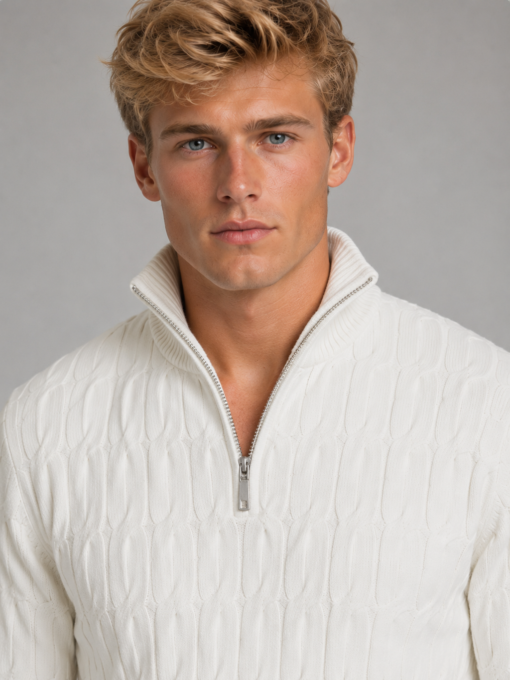 Sweater in White