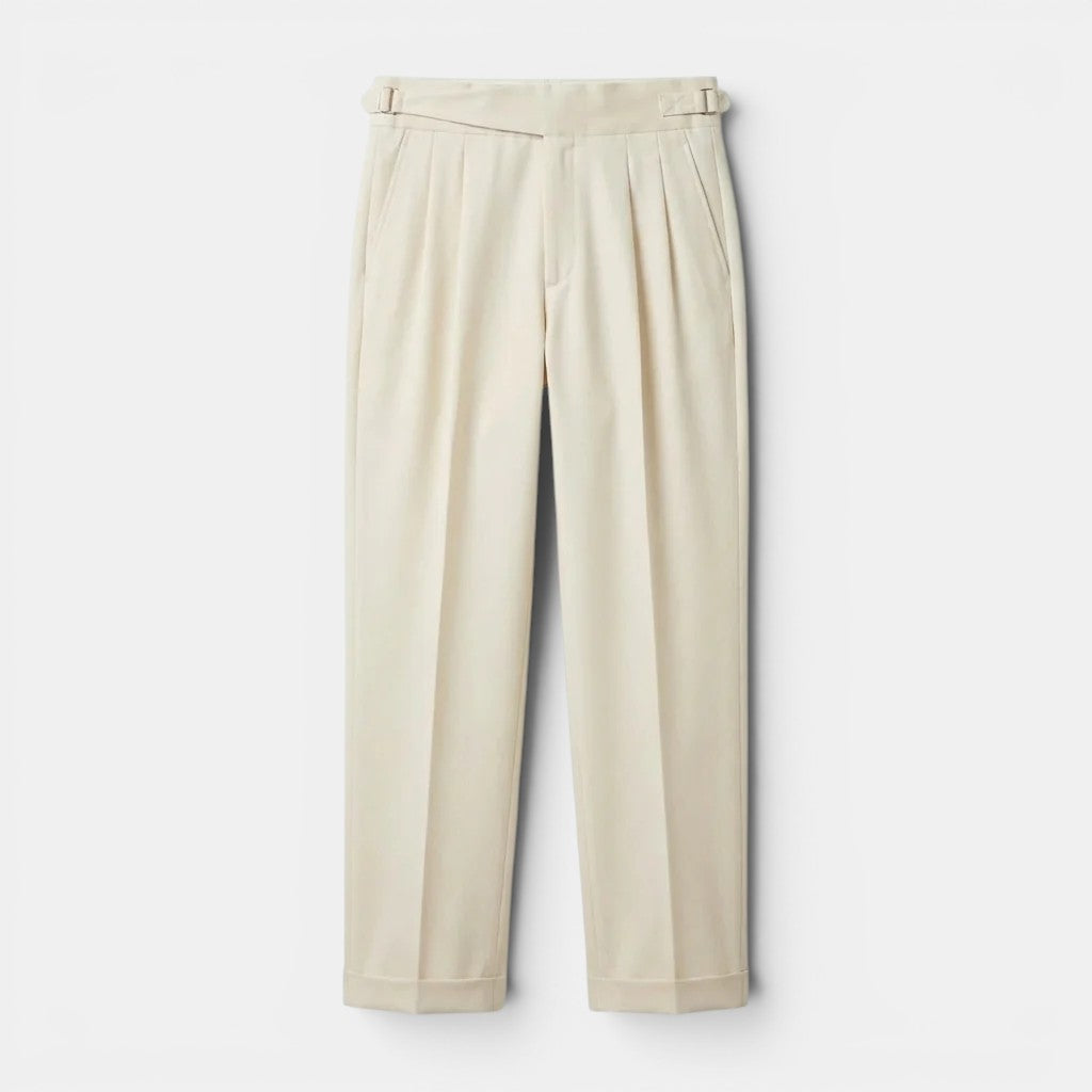 Pants in White